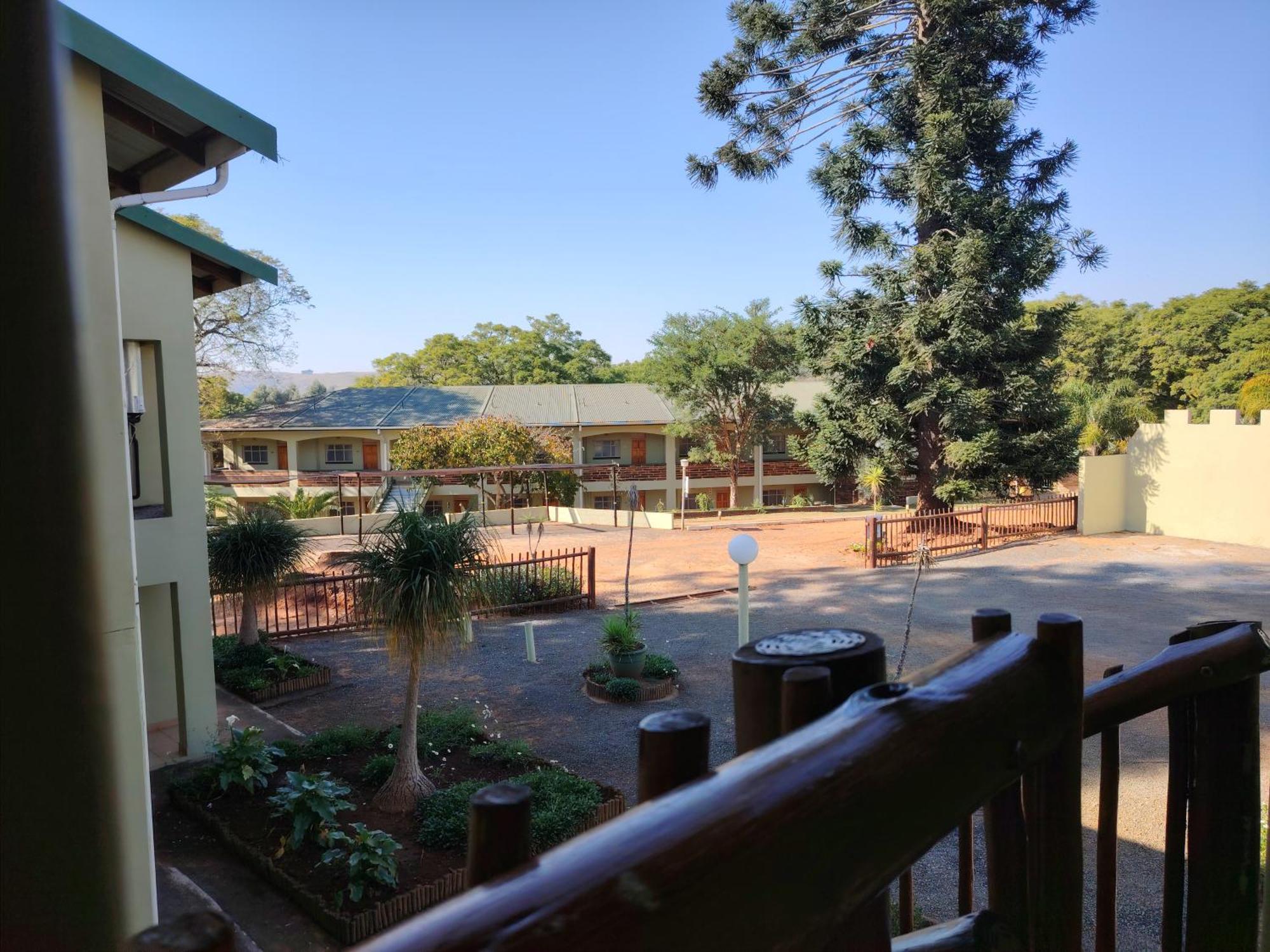 Gooderson Leisure Natal Spa Self Catering And Timeshare Resort Paulpietersburg 外观 照片