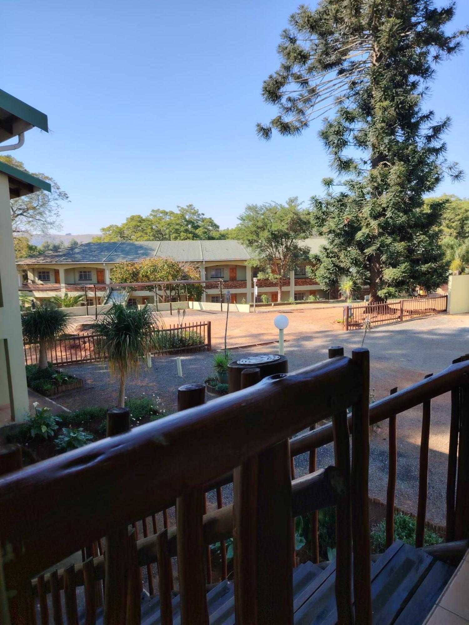 Gooderson Leisure Natal Spa Self Catering And Timeshare Resort Paulpietersburg 外观 照片
