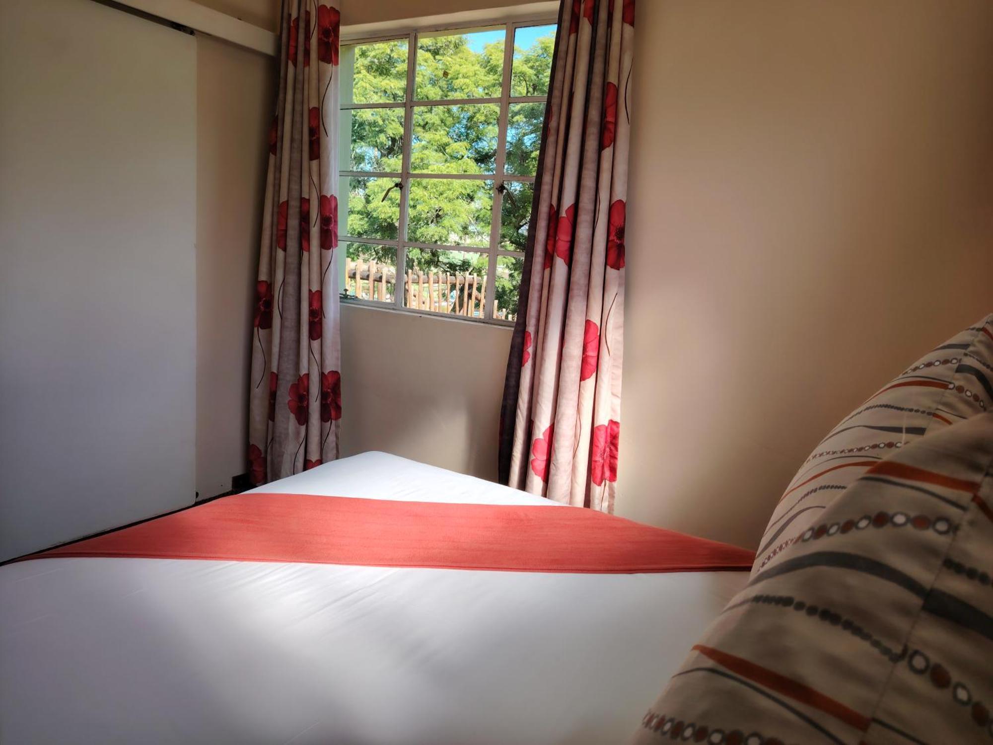 Gooderson Leisure Natal Spa Self Catering And Timeshare Resort Paulpietersburg 外观 照片